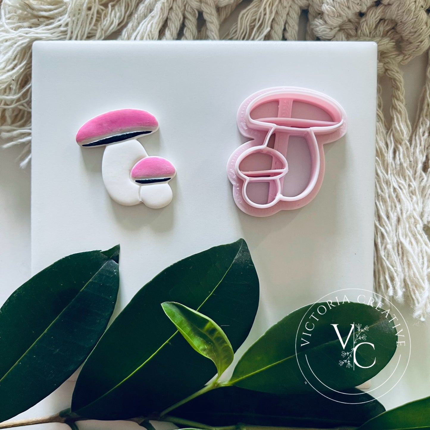 EMBOSSING CUTTER 152 - POLYMER CLAY CUTTER - MAGICAL COLLECTION MUSHROOM