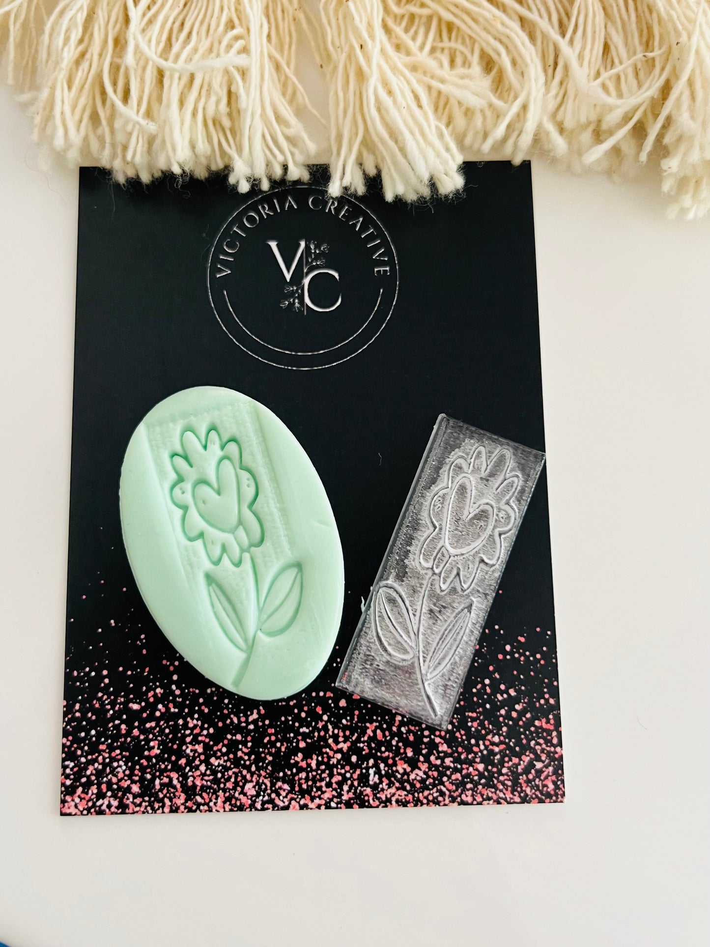 HEARTED FLOWER STAMPS - VALENTINE'S DAY COLLECTION 2025