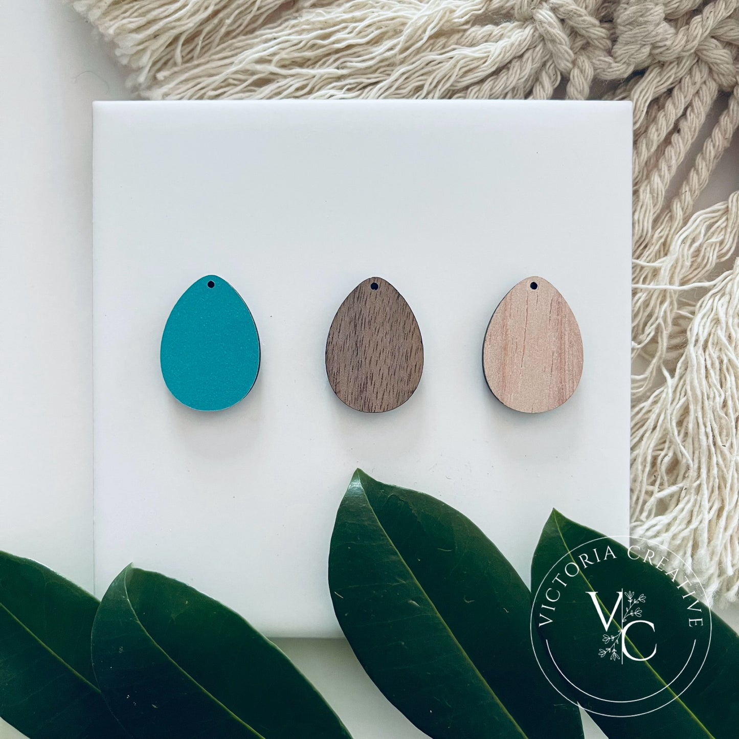 EGG - WOOD FINDINGS - EASTER COLLECTION