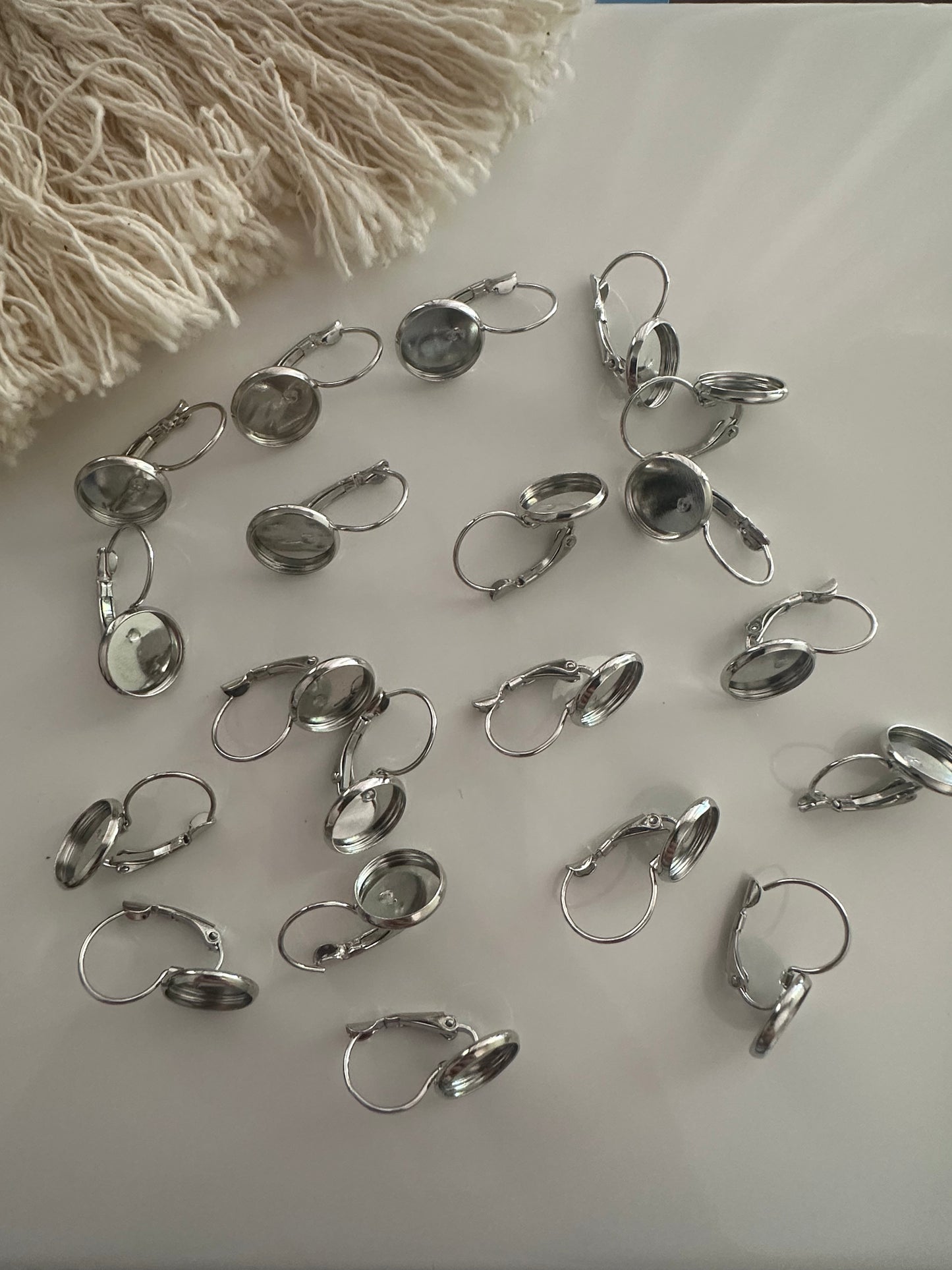 SILVER FRENCH LEVER BACK BEZEL - JEWELLERY FINDINGS
