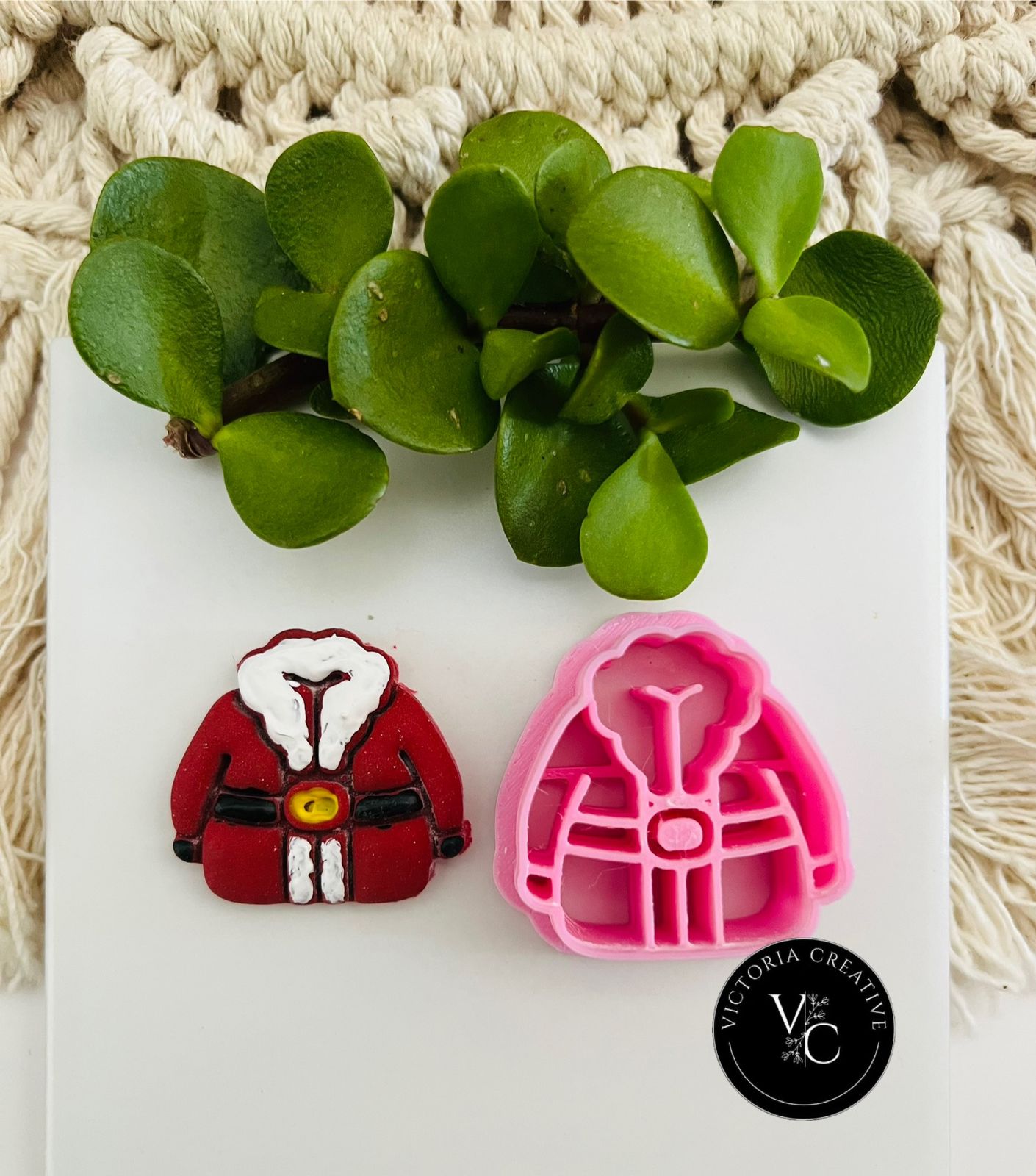 SANTA’S COAT CUTTER - CHRISTMAS COLLECTION 2025 - POLYMER CLAY CUTTERS