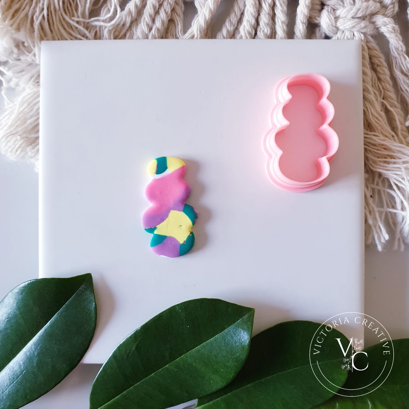 WOBBLE - POLYMER CLAY CUTTER - RETRO COLLECTION