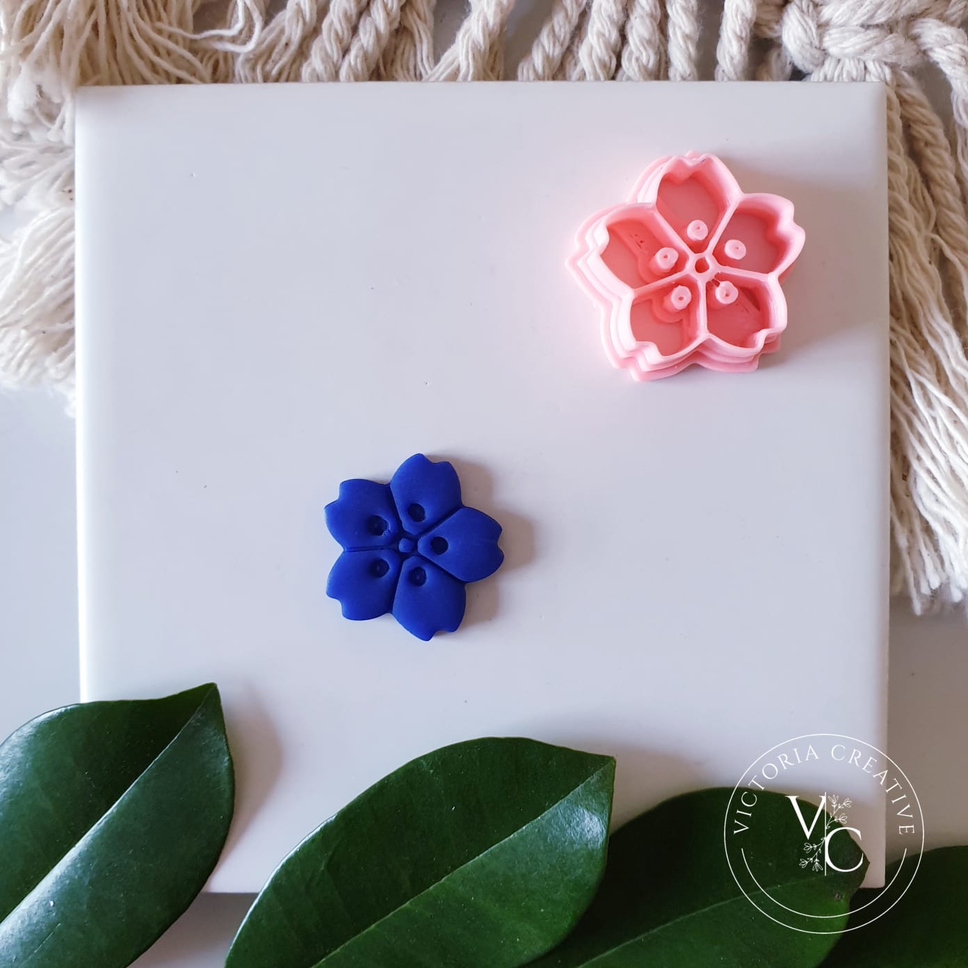 EMBOSSING CUTTER 112 - POLYMER CLAY CUTTER - RETRO COLLECTION