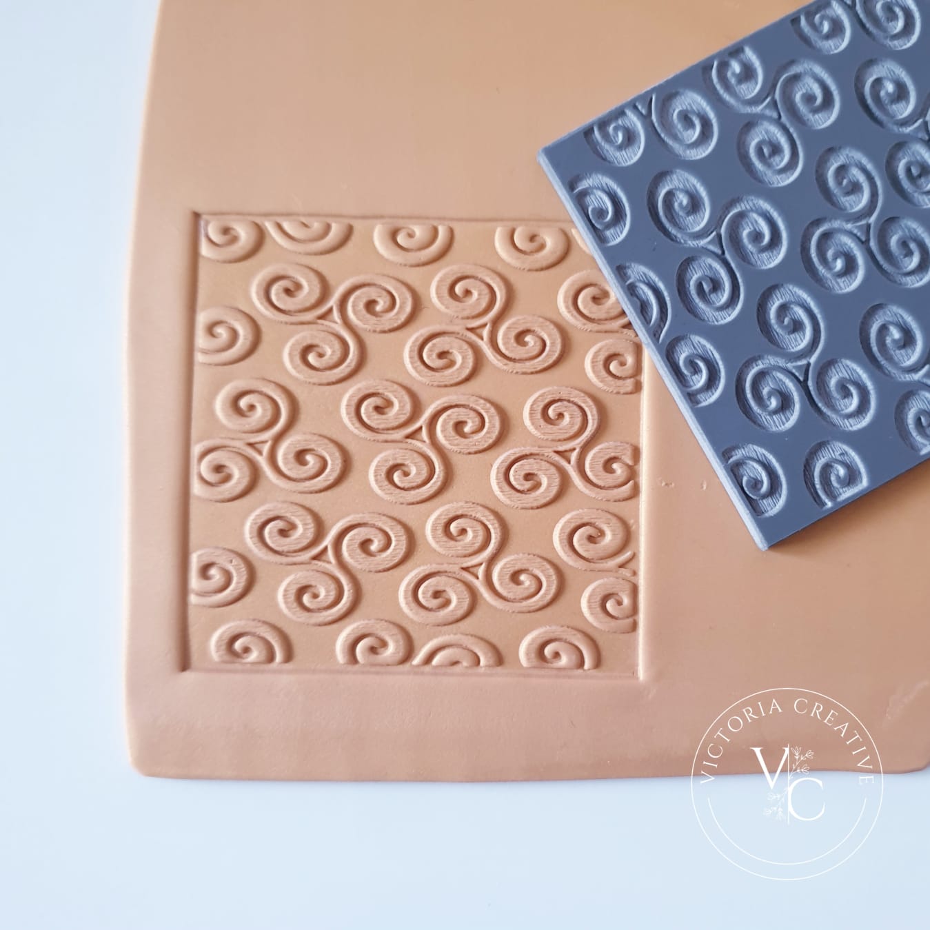 MINI FLEXI TEXTURE TILE 16