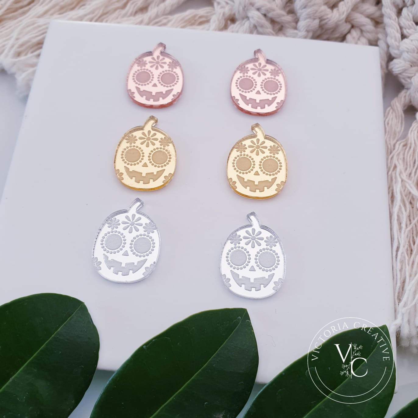 ACRYLIC PUMPKIN SKULL 3 FINDING - HALLOWEEN 2023 - ACRYLIC FINDINGS