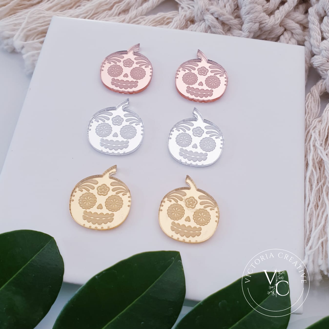 ACRYLIC PUMPKIN SKULL 2 FINDING - HALLOWEEN 2023 - ACRYLIC FINDINGS