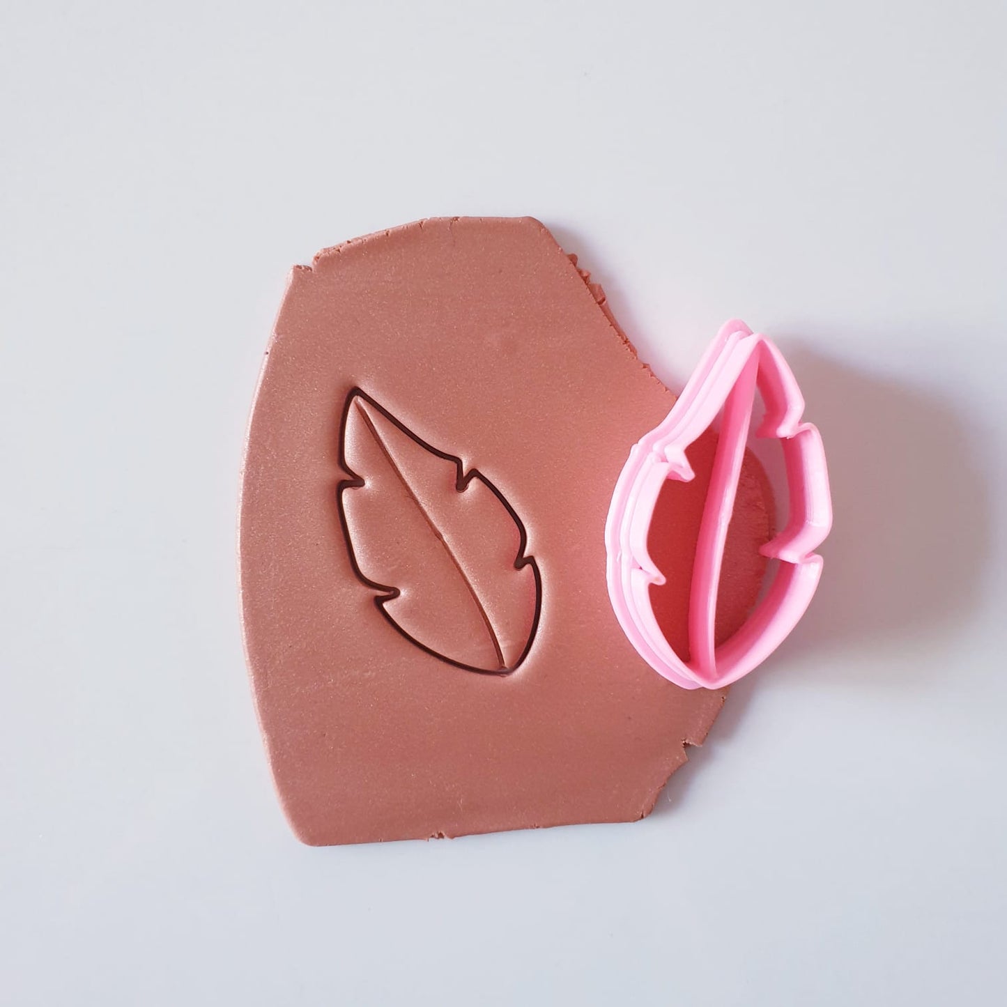 EMBOSSING LEAF 2 - CHRISTMAS 2022 - POLYMER CLAY CUTTERS