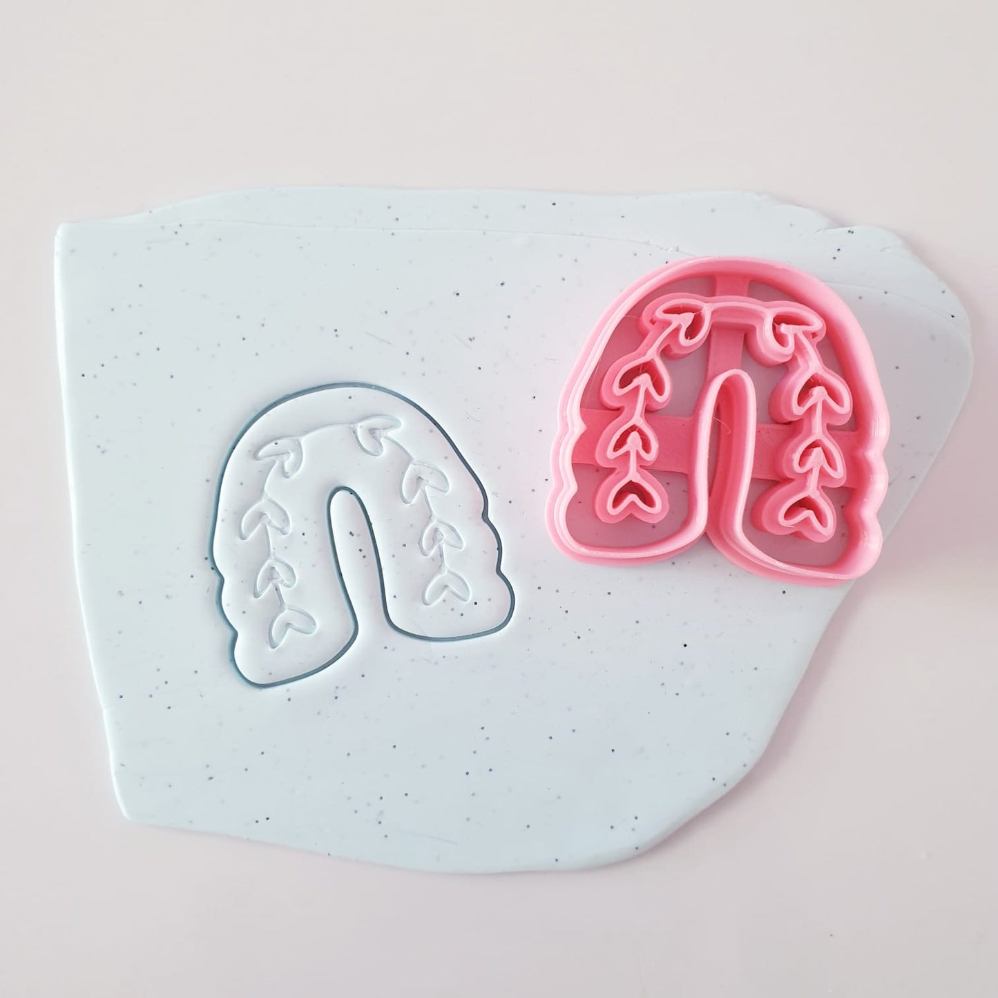 EMBOSSING CUTTER 54 - POLYMER CLAY CUTTER - SUMMER 2022 - FLORAL ARCH