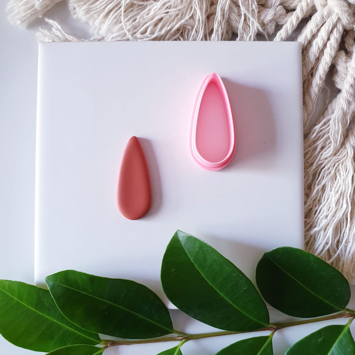 TEARDROP 1 POLYMER CLAY CUTTER