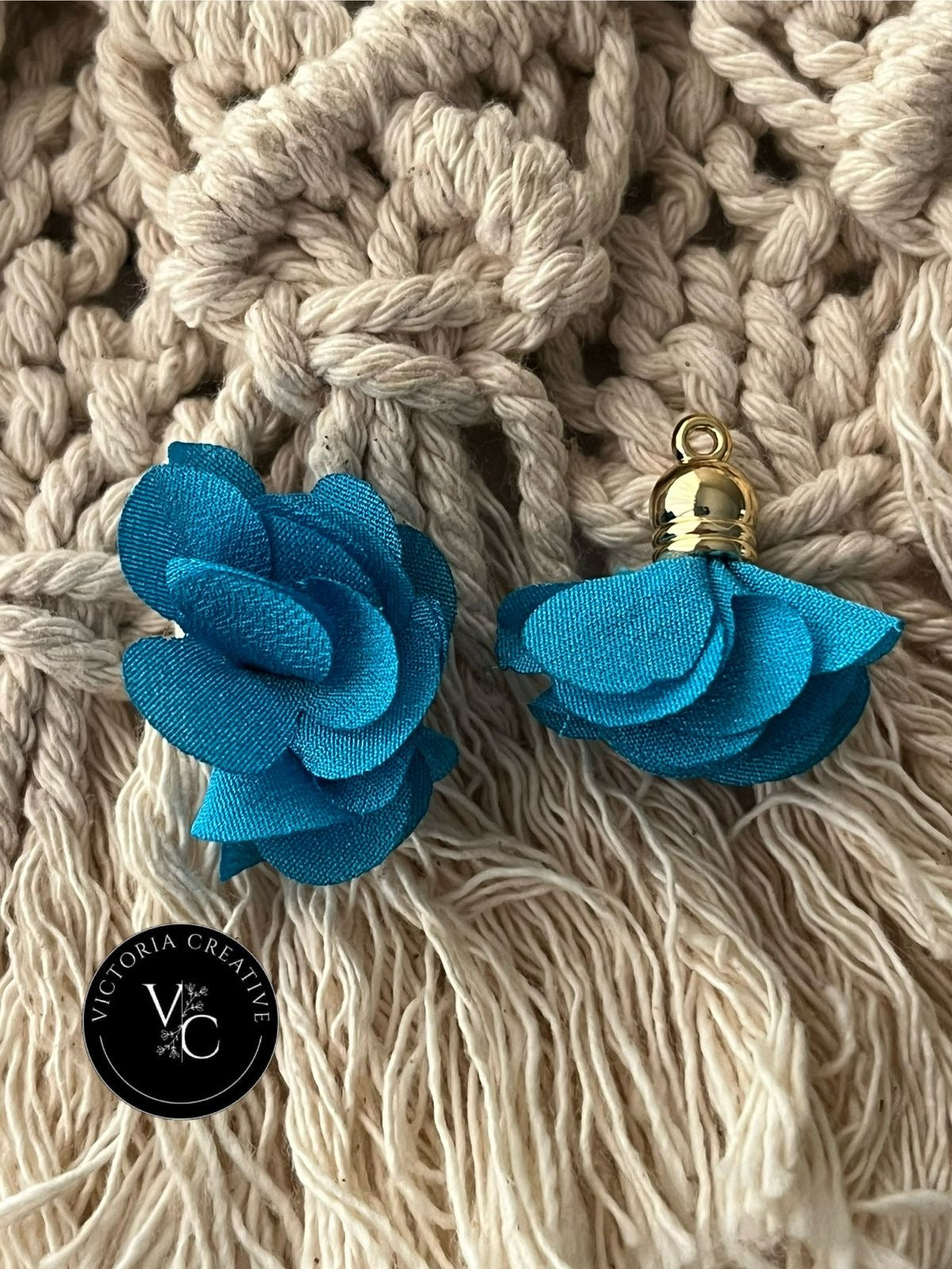 GOLD CAPPED PETAL TASSLES - JEWELLERY FINDINGS - GOLD JEWELLERY FINDINGS