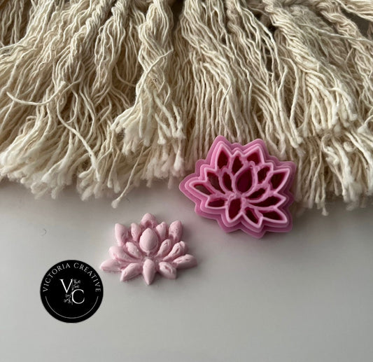 EMBOSSING CUTTER 172 - SPRING 2025 COLLECTION