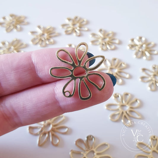 GOLD RETRO FLOWERS - NICKEL FREE - JEWELLERY FINDINGS - RETRO COLLECTION