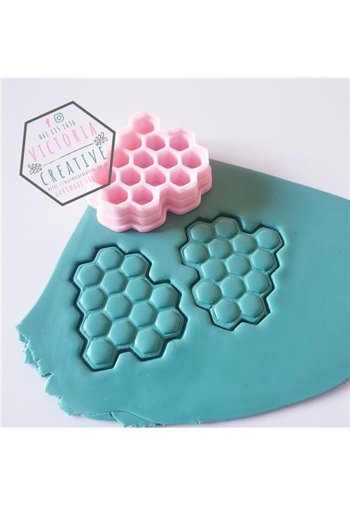HONEYCOMB EMBOSSING CUTTER - POLYMER CLAY CUTTERS